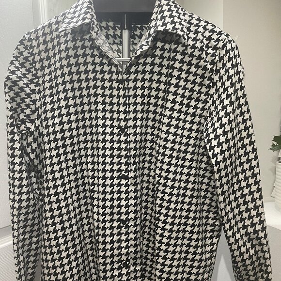 Lauren Ralph Lauren Tops - TF7009- Lauren Ralph Lauren Houndstooth Shirt Large – Classic Button-Down